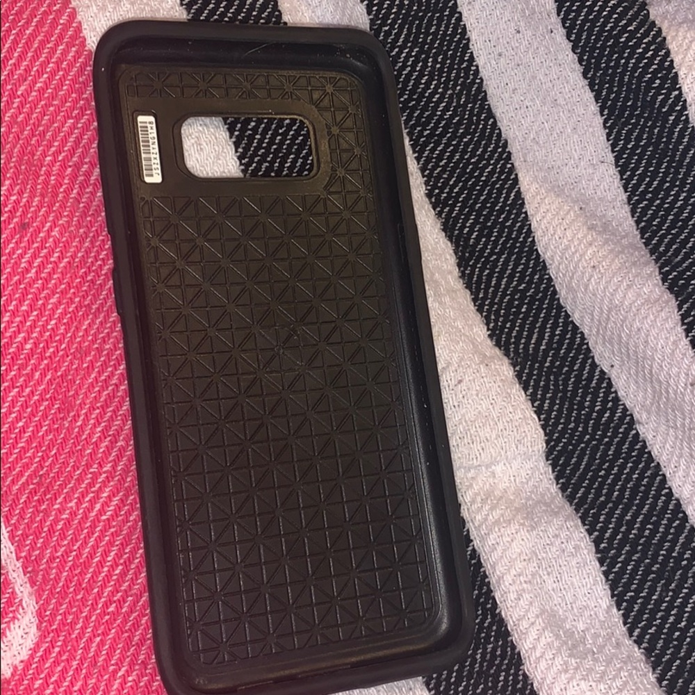 Otterbox - Picture 2 of 3